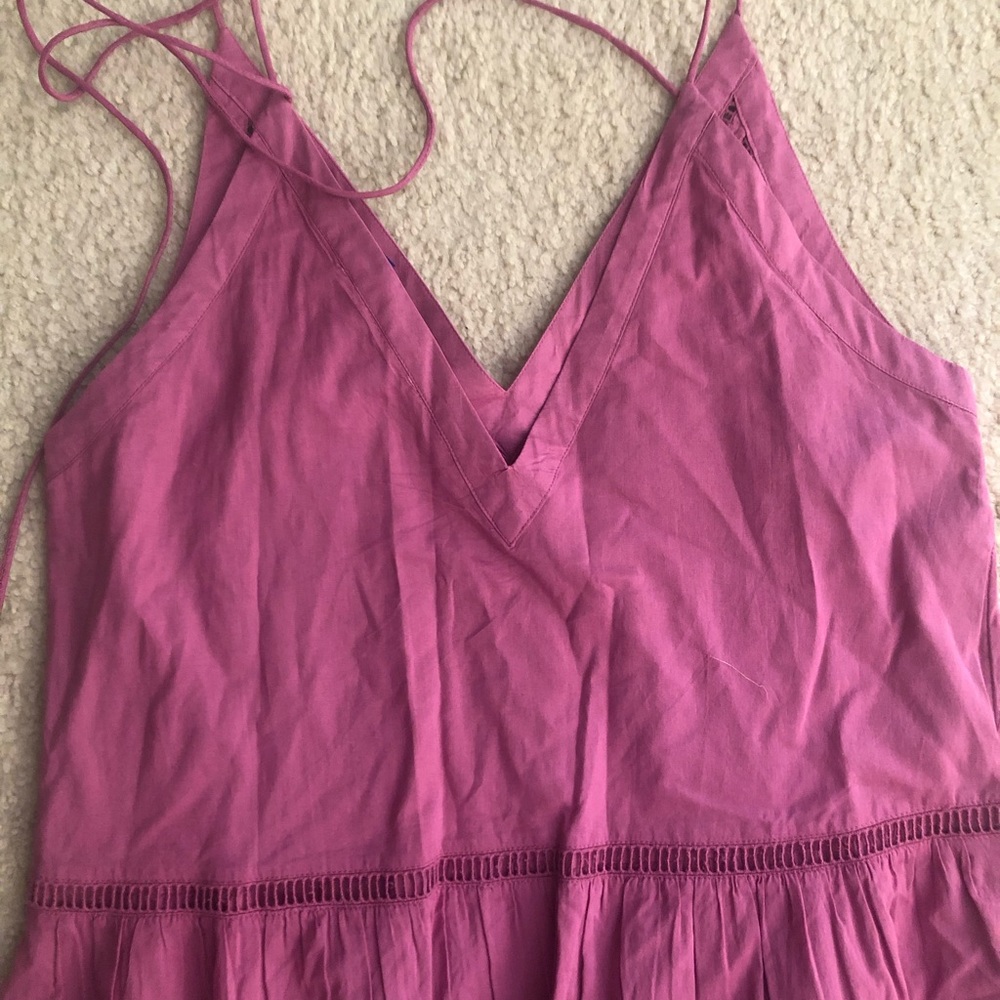 Dress - Picture 2 of 4